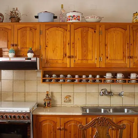 Maisonettes Katerina Vintage House Μέγας Γιαλός-Νίτες