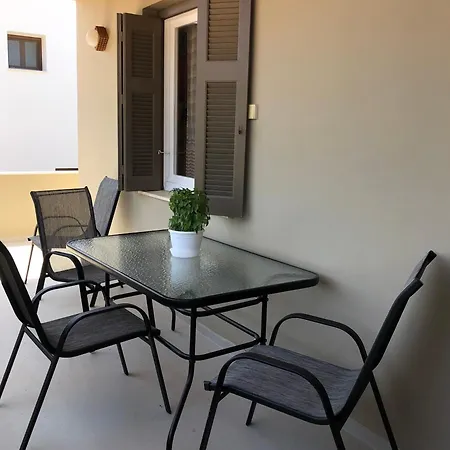 Maisonettes Katerina Vintage House * Μέγας Γιαλός-Νίτες